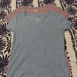 V neck tees